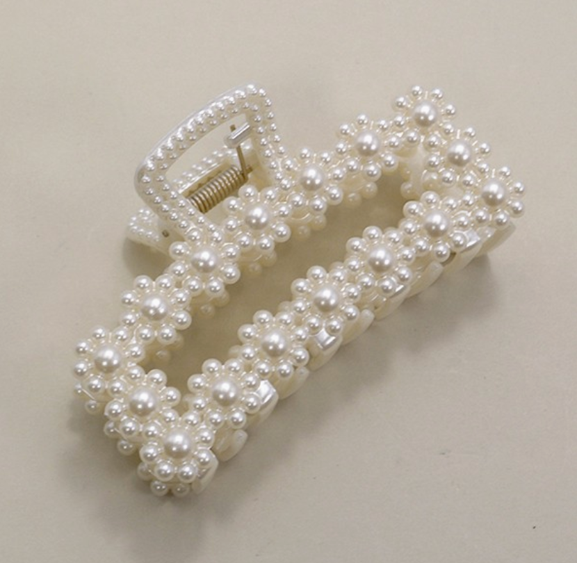 Pearl Flower Hair Clip